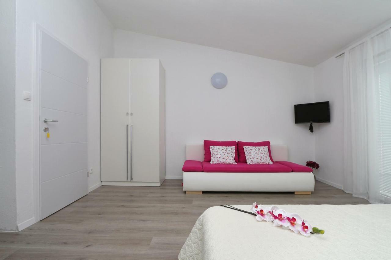 Apartments Turic Makarska Esterno foto