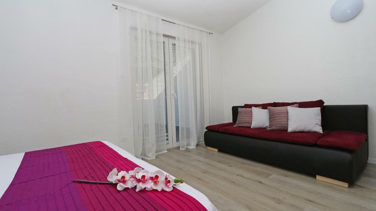 Apartments Turic Makarska Esterno foto